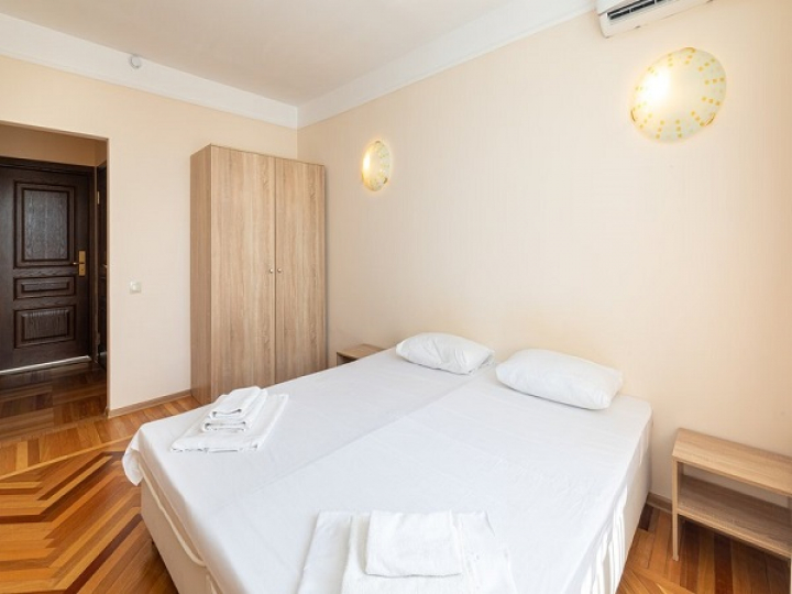 Гостиница "Апсны" - Гудаута — изображение 9