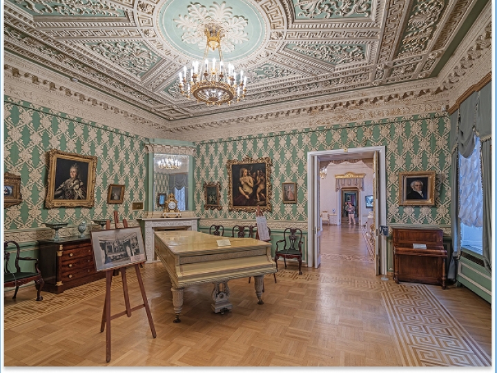 "Экскурсия для школьников в Кусково”