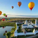 «Волшебное ШОУ ВОЗДУШНЫХ ШАРОВ над ПЛЕЩЕЕВОМ озером в древнем ПЕРЕСЛАВЛЬ-Залесском»