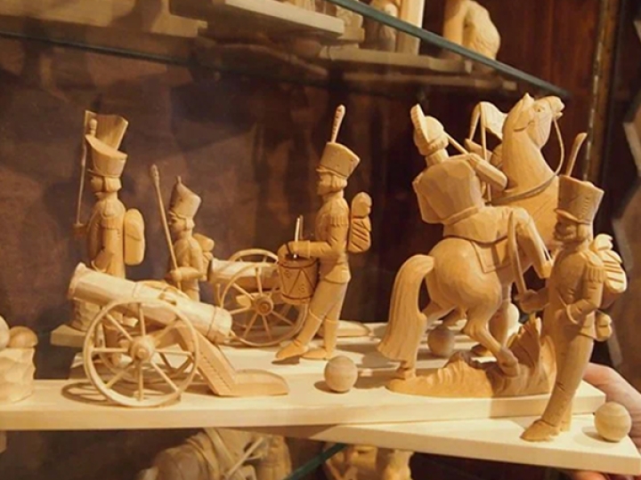 "Фабрика Богородской игрушки”