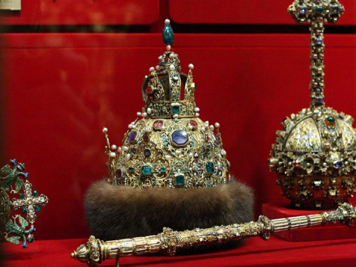 Уникальная экскурсия в "Святая Святых": Кремль - Оружейная палата"